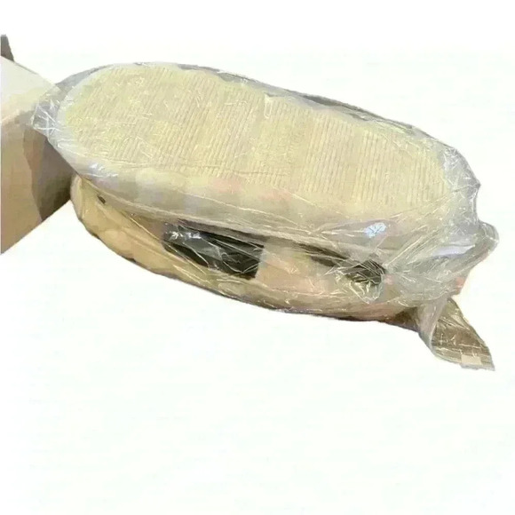 NWT cow slippers with socks size 7.5-8.5 women - Picture 6 of 8